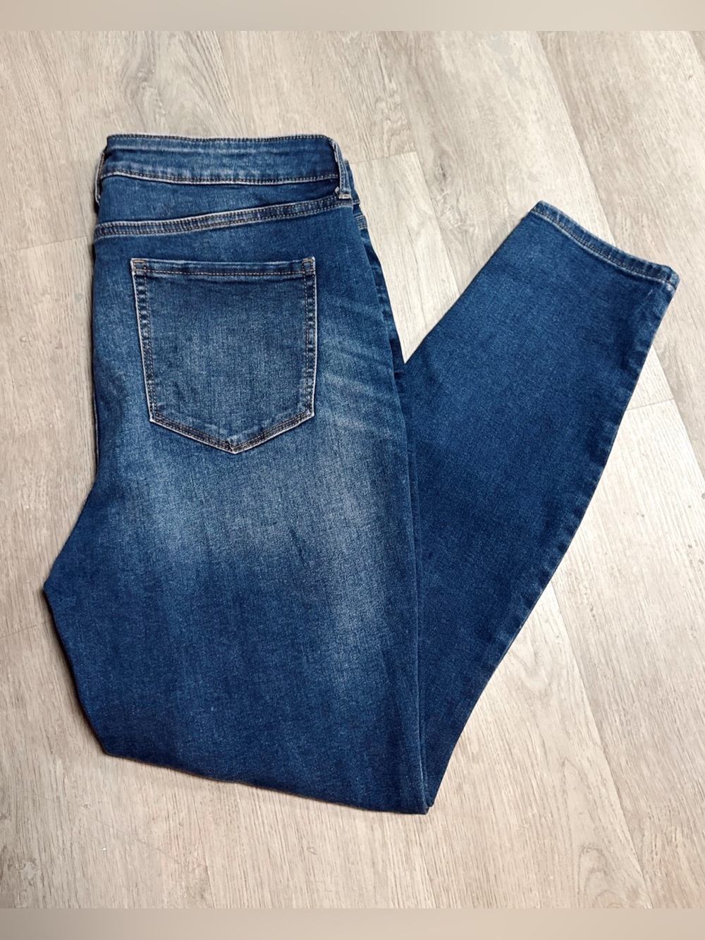 •NINE WEST• SKINNY JEANS